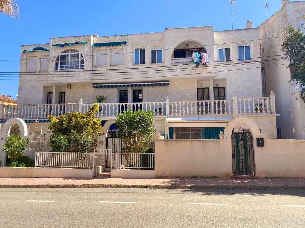 Apartment Rosa,near To The Sea Swimming Pool Torrevieja